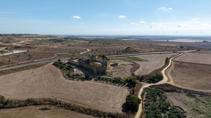 Vista aérea del castillo de Marchenilla en Alcalá de Guadaíra, Sevilla