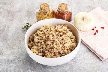 Vegan cuisine - boiled quinoa cereal