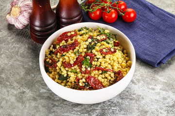 Vegetarian Pasta ptitim with vegetables