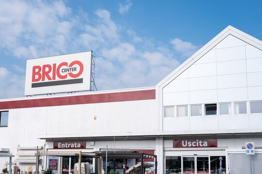 Brico center, Italy