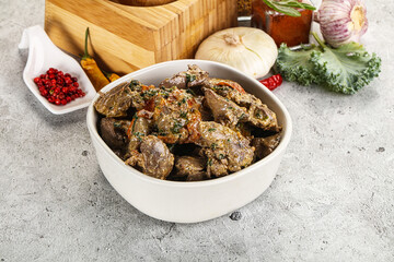 Chicken liver in cream sauce