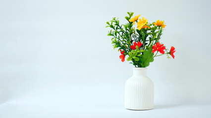 BEAUTIFUL BOUQUET OF FLOWERS in a white ceramic vase