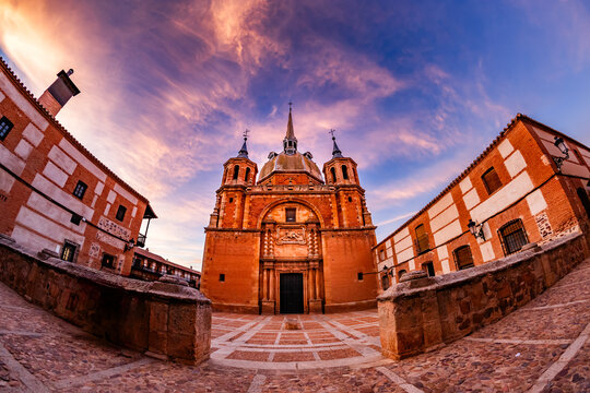 Church of San Carlos del Valle at sunset