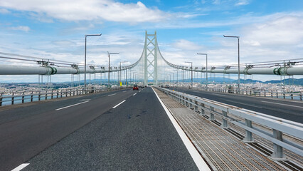 明石海峡大橋で海を渡る（兵庫県淡路島）