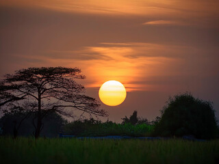 Obraz premium sunset in the mountains