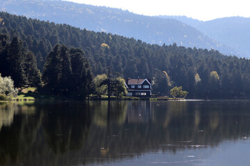 Fototapeta premium Villa by the lake. Golcuk - Bolu, Turkey