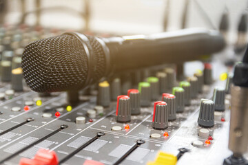 Digital wireless microphone on an analog audio mixer