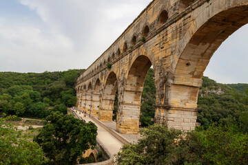 Obraz premium photographie de voyage, le pont du Gard, France, tourisme, touristique, patrimoine, 
