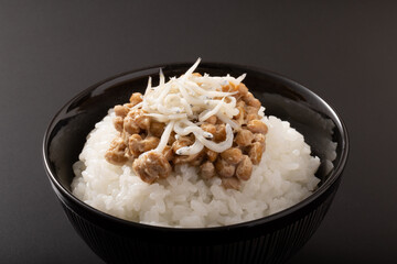 納豆しらすごはん