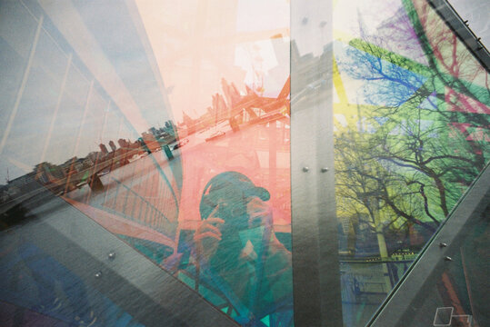 City view and reflection 