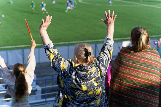 mature sports fan