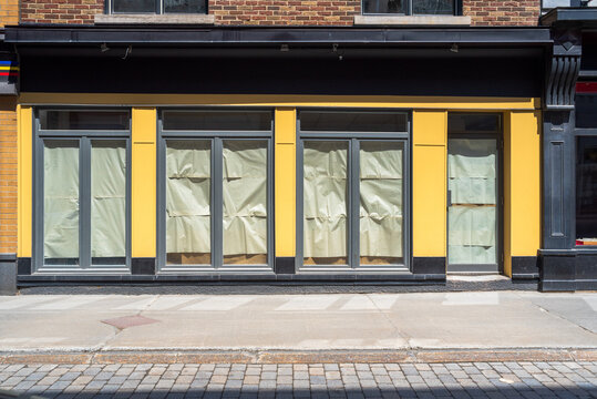 Quebec City store renovation 