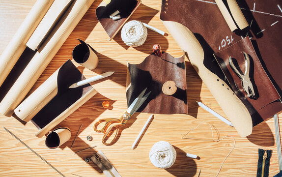 Leather craftsman workstation