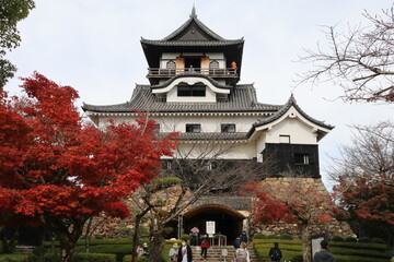 犬山城。織田信長の叔父、信康により築城。