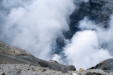 阿蘇中岳第3火口　熊本県阿蘇くじゅう国立公園