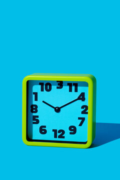 disordered numbers in a clock