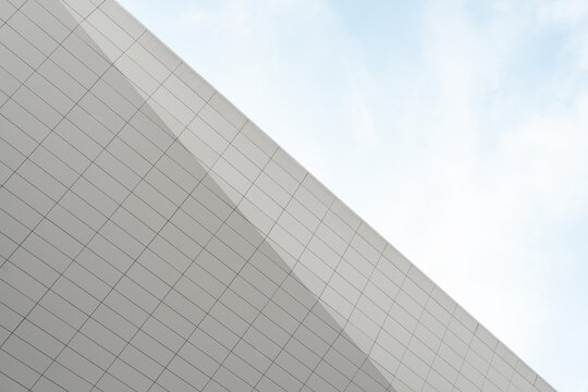 white ceiling
