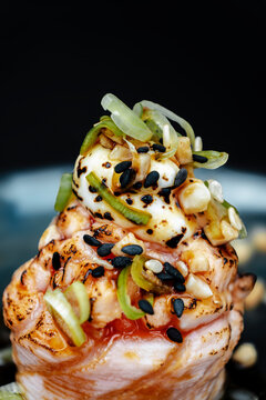Gunkan sushi