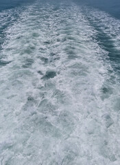 
It is a foam that forms along the track of a ship on the sea.