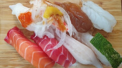 먹음직한, 일식 초밥 