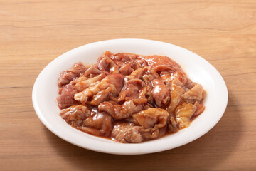 鶏皮（生　味付）