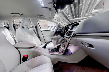 Volvo V40 luxury interior