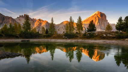 Lago di Limedes in the light of the setting sun