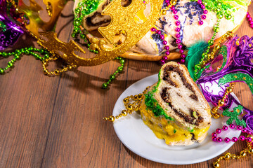 King cake for Mardi Gra © ricka_kinamoto