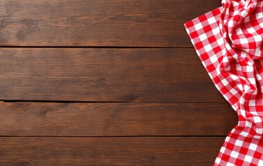 Obraz premium Classic Picnic Table Setup with Checkered Cloth