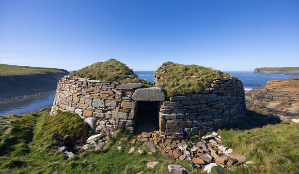  Broch of Borwick, Yesnaby, Orkney, Scotland