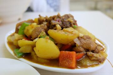 Curry chicken mix potato