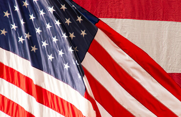 Fondo de la bandera estadounidense. Primer plano de la bandera estadounidense exhibida en la Bolsa de Valores de Nueva York en Wall Street. Estados Unidos.