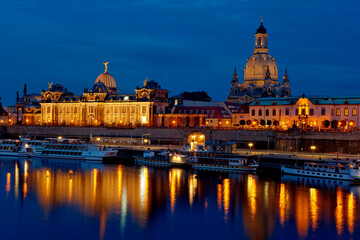 Obraz premium Elbpanorama von Dresden