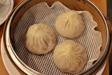 Northeastern Chinese cuisine: steamed lamb xiaolongbao