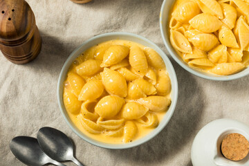 Warm Homemade Macaroni and Cheese Pasta Shells