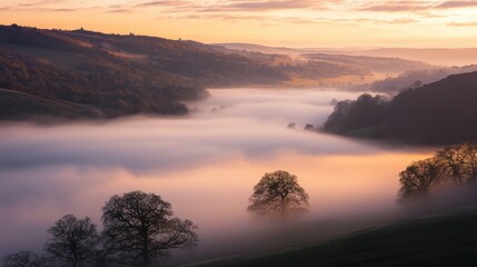 Obraz premium Misty Fog Rolling Over Hills at Dawn, Creating an Ethereal Atmosphere for Nature and Landscape Photography Generative AI