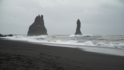 beach Reynisfjara, stacks Reynisdrangar