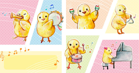 演奏するひよこたち © 桑山カコ