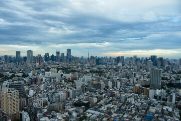 都市風景　高層ビルから眺める東京のビル群