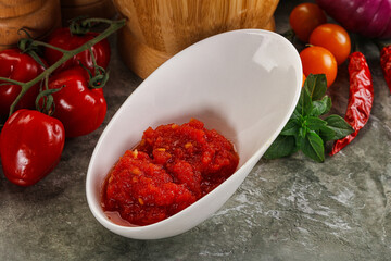 Fresh tomato puree pasta sauce