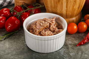 Canned tuna fish for salad