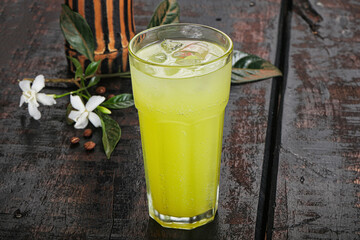 Citrus lemonade in the glass