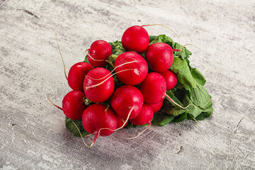 Ripe fresh organic radish heap
