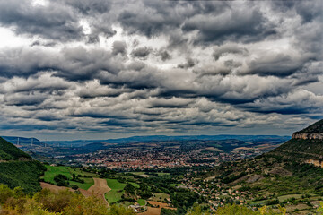 Die Tarnschlucht mit Blick auf Millaut