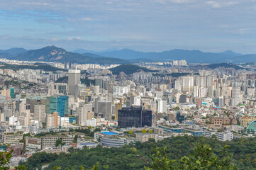 Obraz premium A bird eye-view of Seoul, the capital city of South Korea, from the top of Namsan Mountain.