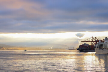 Naklejka premium early morning mood in Vancouver harbour