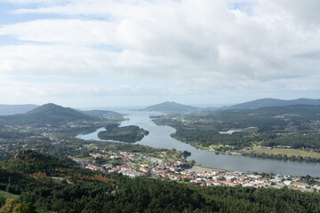 Fototapeta premium Sightseeing over river