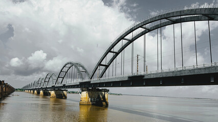India's fourth longest road-cum-rail bridge, Godavari Arch Bridge, rajahmundry india.
