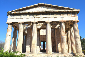  Greek temple facade with colonnade