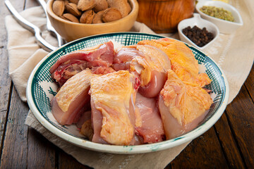 Chicken in pepitoria sauce ingredients